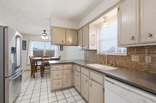 1722 Lancaster Circle, Norman, OK 73069