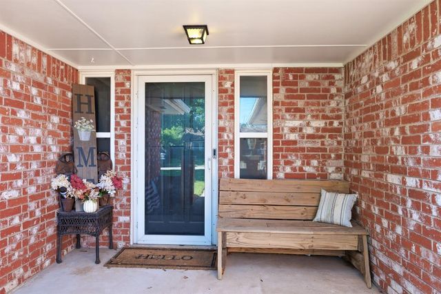 1722 Lancaster Circle, Norman, OK 73069