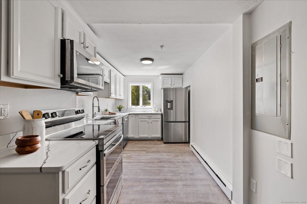 34 Pleasant Street 5, Plainfield, CT 06374