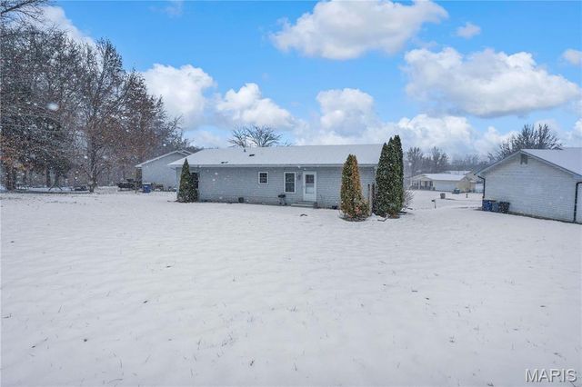 2230 Columbus Circle, Warrenton, MO 63383