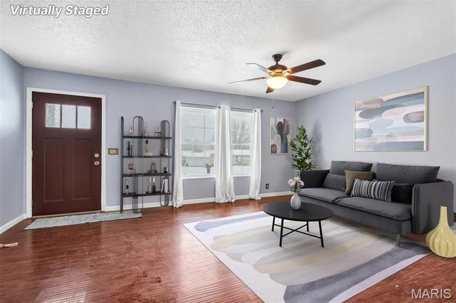 2230 Columbus Circle, Warrenton, MO 63383