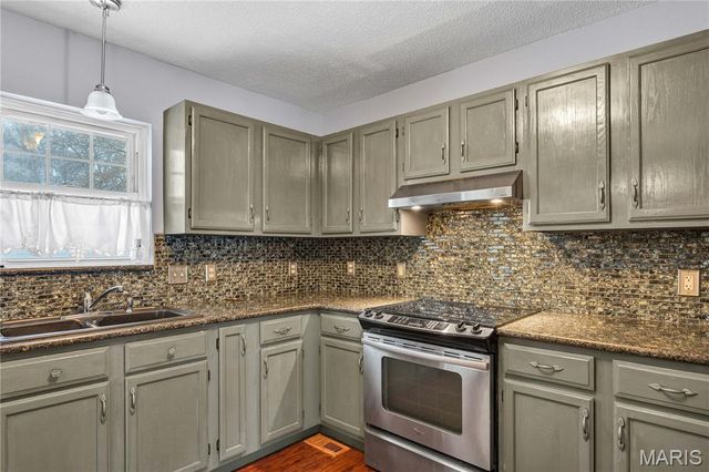 2230 Columbus Circle, Warrenton, MO 63383