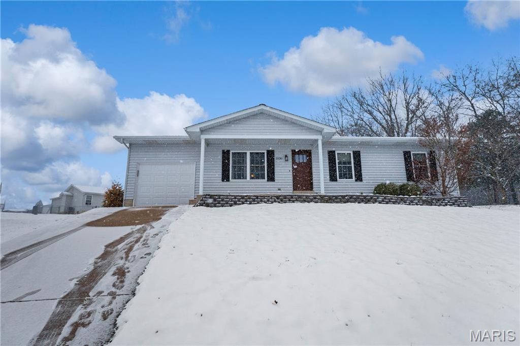 2230 Columbus Circle, Warrenton, MO 63383