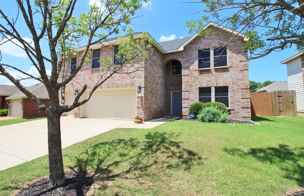 928 Oakcrest Drive, Wylie, TX 75098