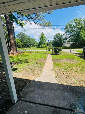 4957 Elsa Ave, Pensacola, FL 32506
