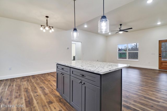 349 Annabelle Way, Jamestown, TN 38556