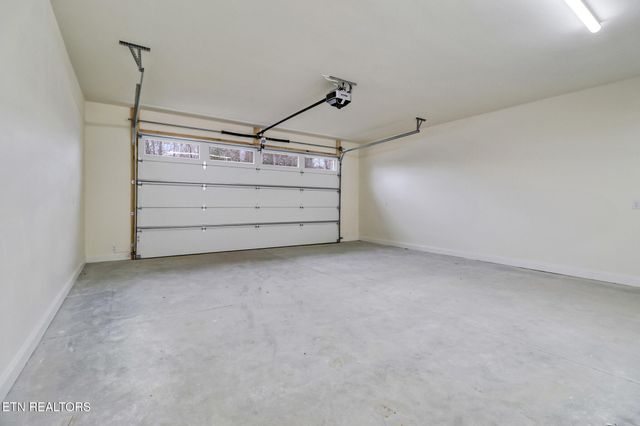 349 Annabelle Way, Jamestown, TN 38556