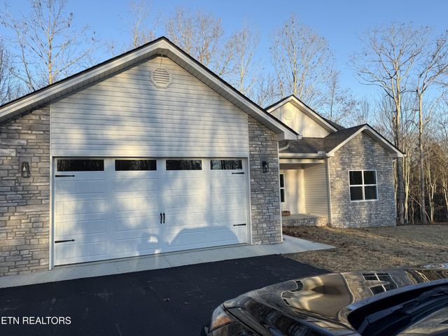 349 Annabelle Way, Jamestown, TN 38556