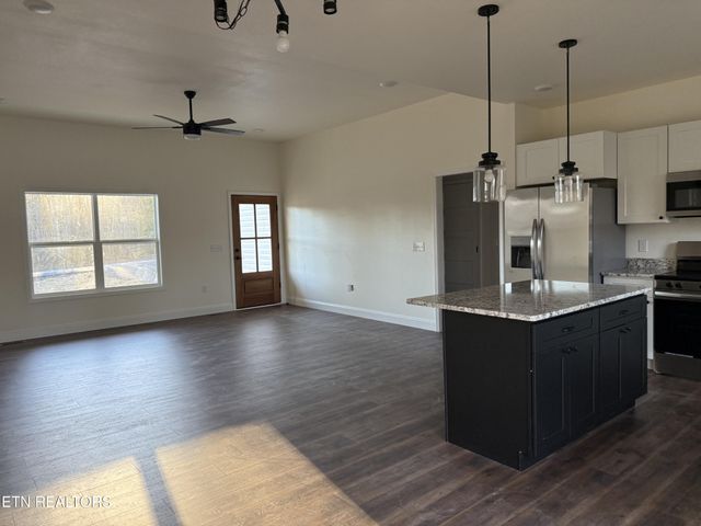 349 Annabelle Way, Jamestown, TN 38556