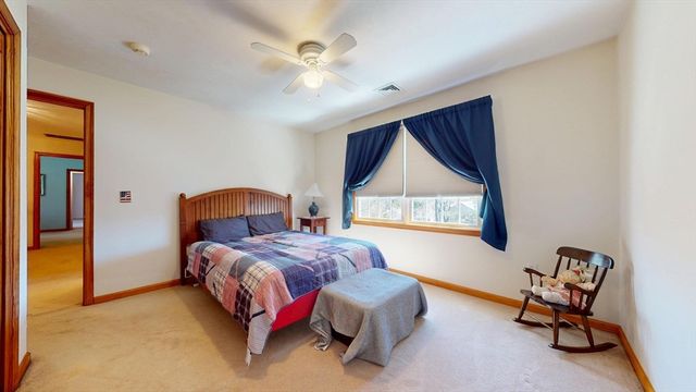12 Gordon Ln, Yarmouth, MA 02675