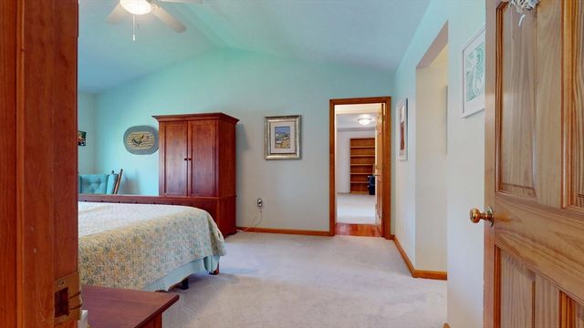 12 Gordon Ln, Yarmouth, MA 02675