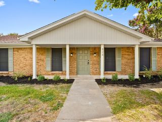824 N 66th Street, Waco, TX 76710