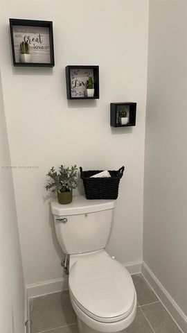 12221 NW 23rd Pl, Miami, FL 33167