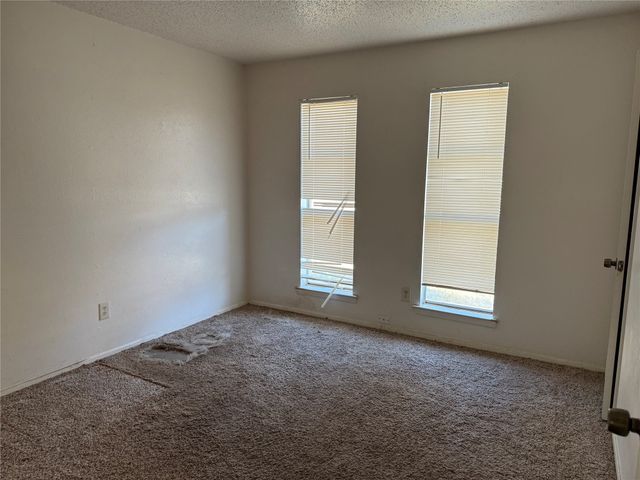 1208 Neptune Drive, Cedar Hill, TX 75104