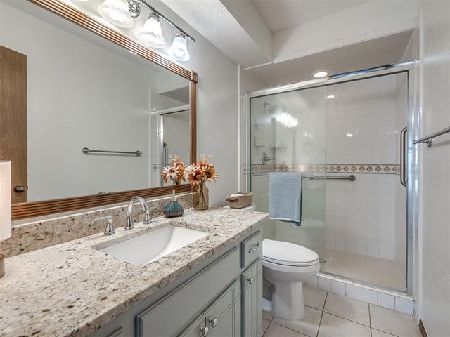 2121 Stepping Stone Trail, Edmond, OK 73013
