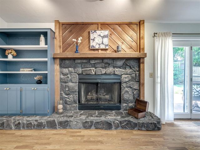 2121 Stepping Stone Trail, Edmond, OK 73013