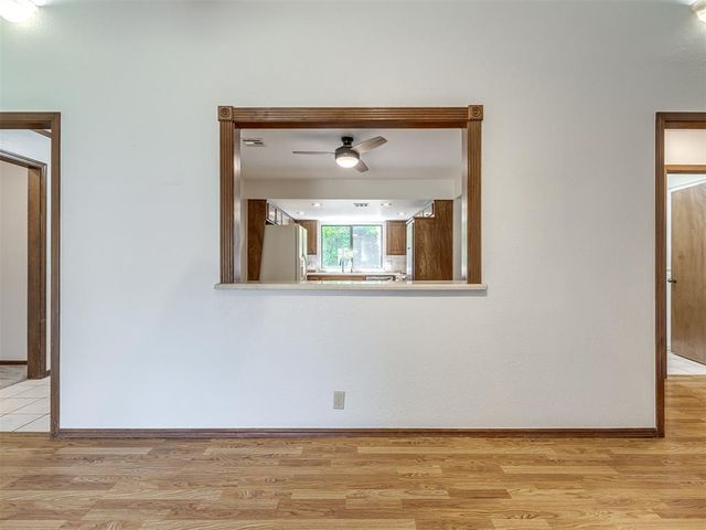 2121 Stepping Stone Trail, Edmond, OK 73013