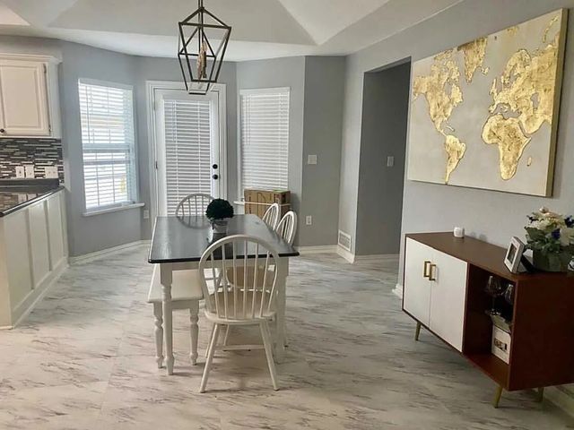 3805 Hawick Lane, Dallas, TX 75220