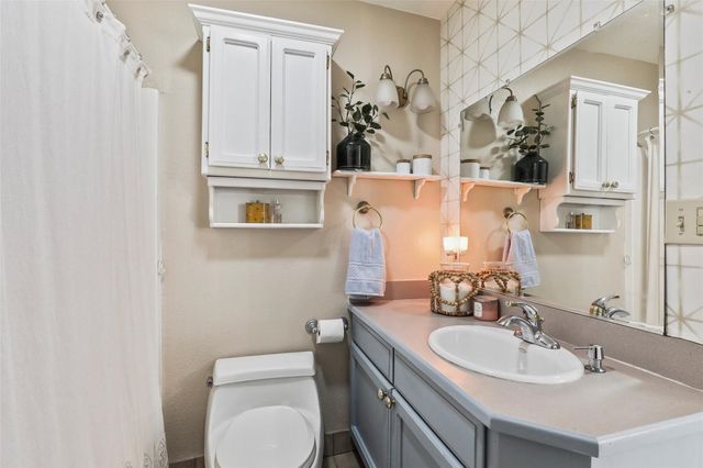 3805 Hawick Lane, Dallas, TX 75220