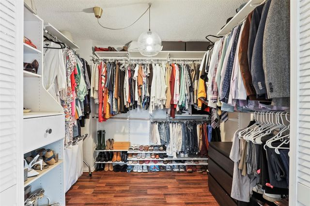 3805 Hawick Lane, Dallas, TX 75220