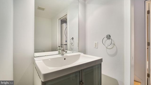 444 N 4TH ST #401, Philadelphia, PA 19123