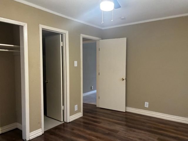 1522 Addington Street, Irving, TX 75062