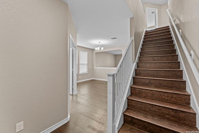 111 KYLE CV, Universal City, TX 78148