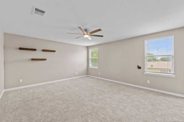 111 KYLE CV, Universal City, TX 78148