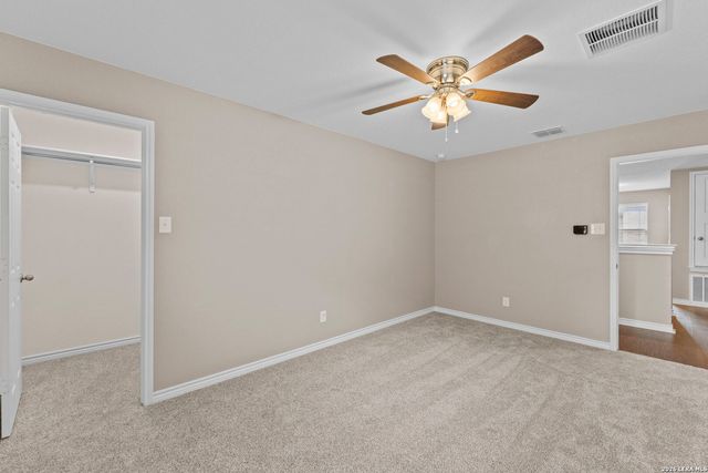 111 KYLE CV, Universal City, TX 78148