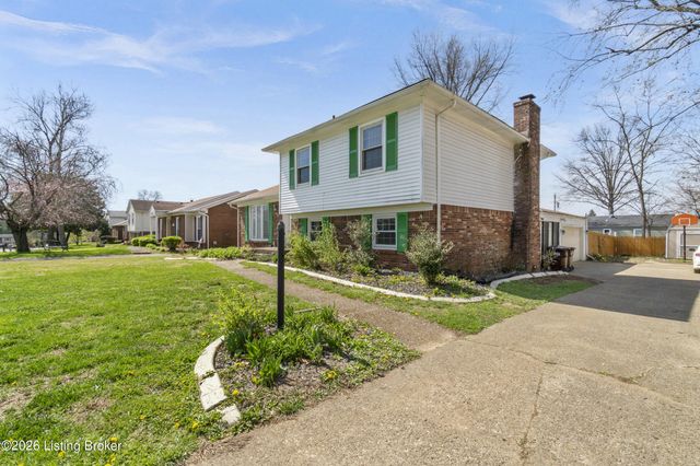 5010 Volney Ct, Louisville, KY 40291