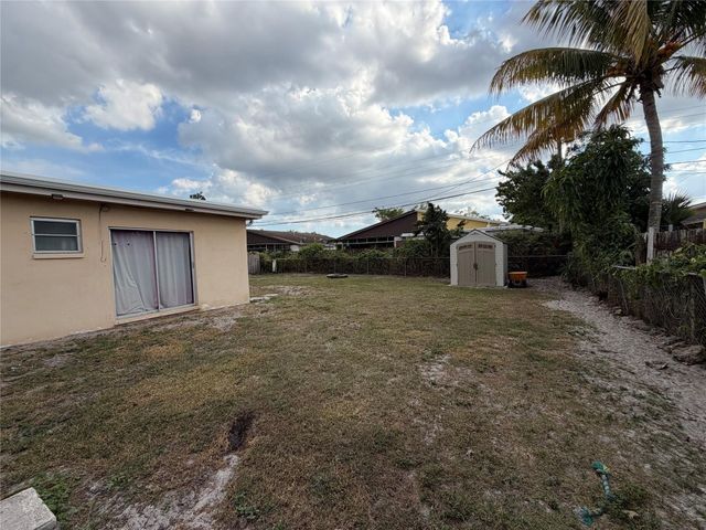 5814 Elder Drive, West Palm Beach, FL 33415
