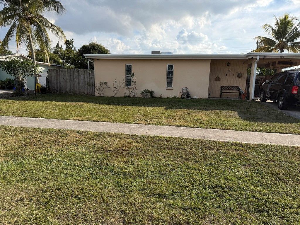 5814 Elder Drive, West Palm Beach, FL 33415