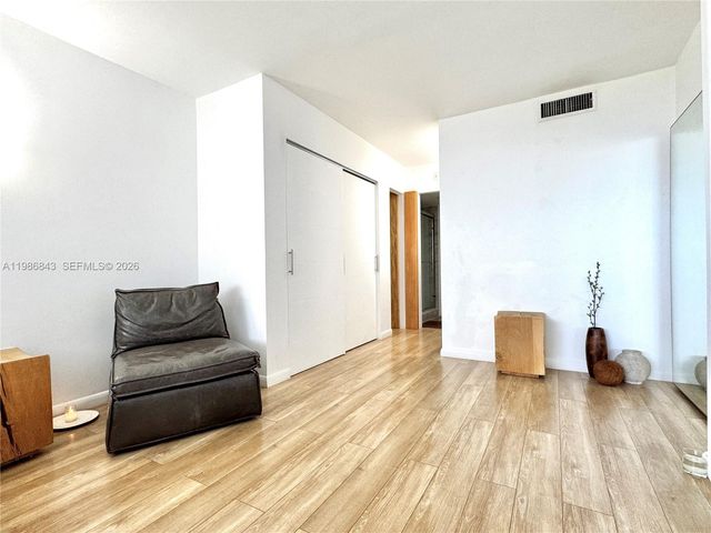 16850 S Glades Dr 8C, North Miami Beach, FL 33162