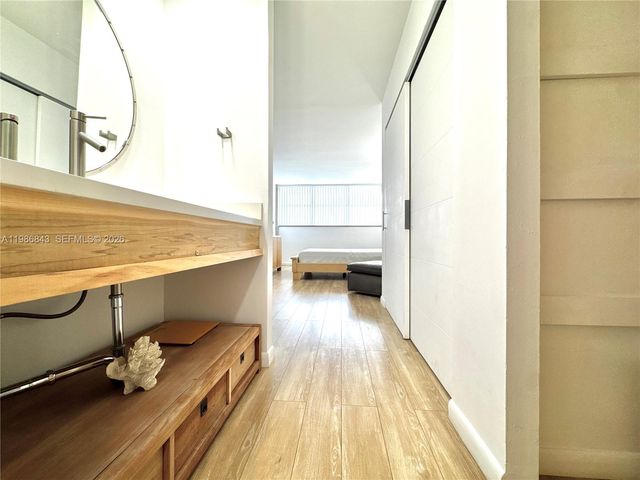 16850 S Glades Dr 8C, North Miami Beach, FL 33162