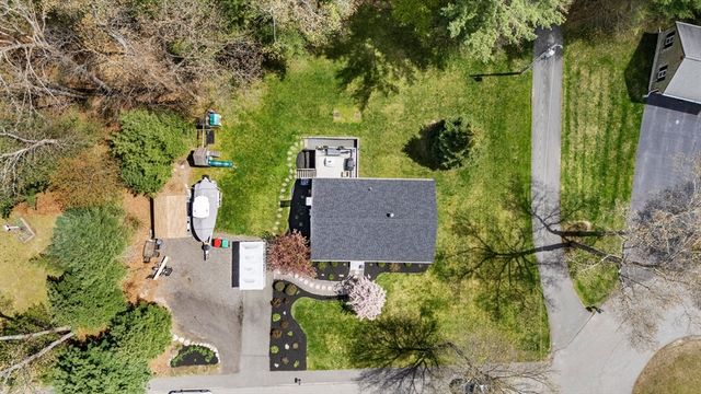 120 Ashtead Rd, Bridgewater, MA 02324