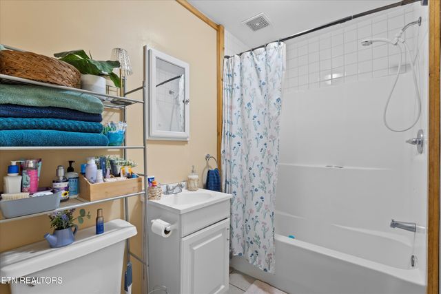 112 County Rd 339, Sweetwater, TN 37874