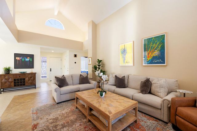 100 Barcelona Lane, Palm Desert, CA 92211