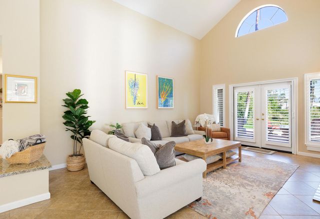 100 Barcelona Lane, Palm Desert, CA 92211