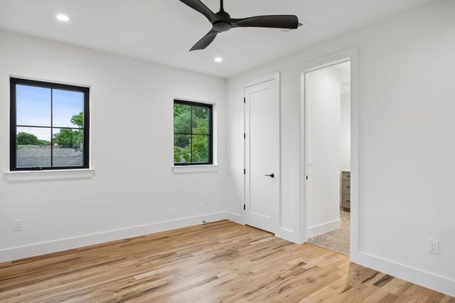 6915 Middle Cove Drive, Dallas, TX 75248