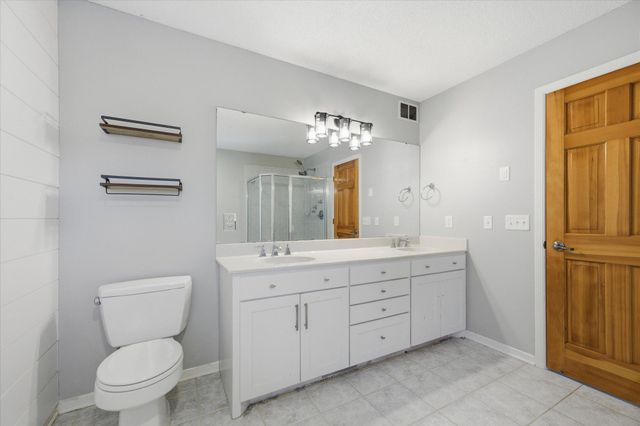 7424 Taylor Drive, Savage, MN 55378