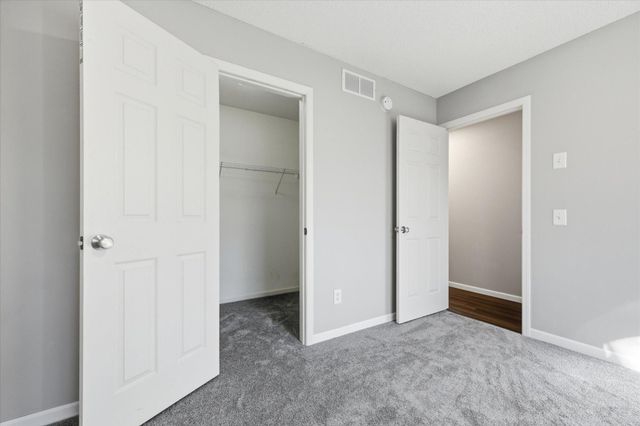 7424 Taylor Drive, Savage, MN 55378