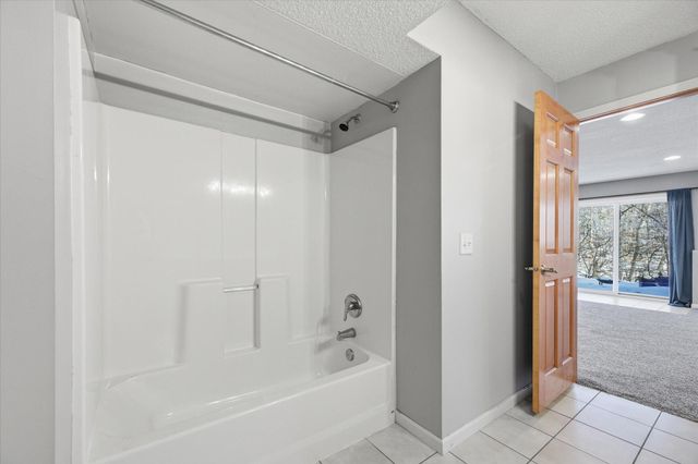 7424 Taylor Drive, Savage, MN 55378