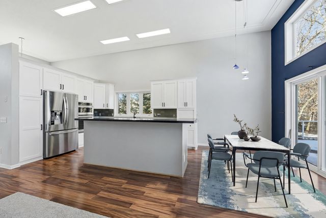 7424 Taylor Drive, Savage, MN 55378