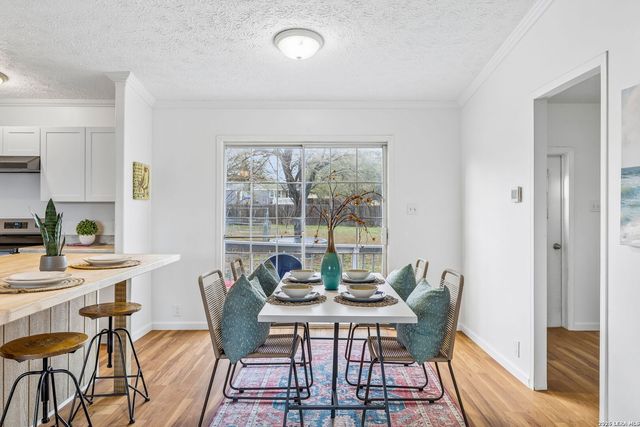 415 County Road 3822, San Antonio, TX 78253