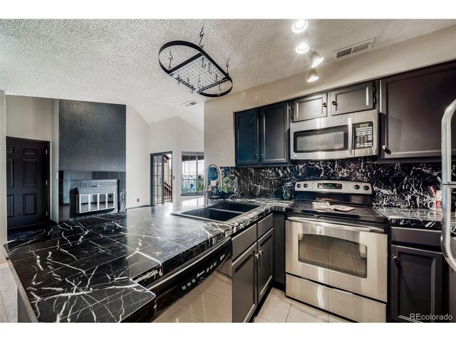 846 S Vance St C, Lakewood, CO 80226