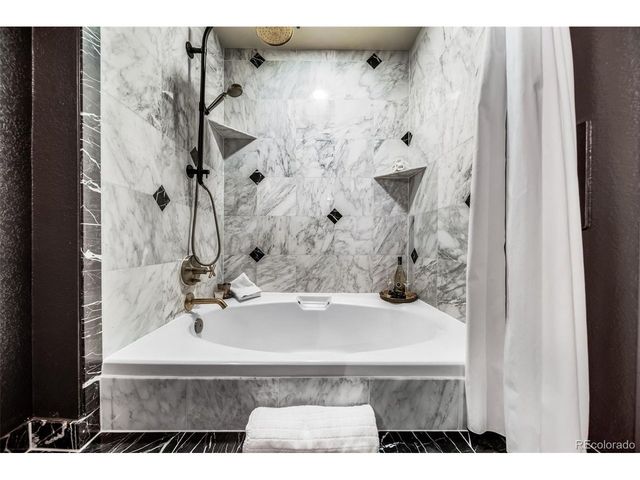 846 S Vance St C, Lakewood, CO 80226