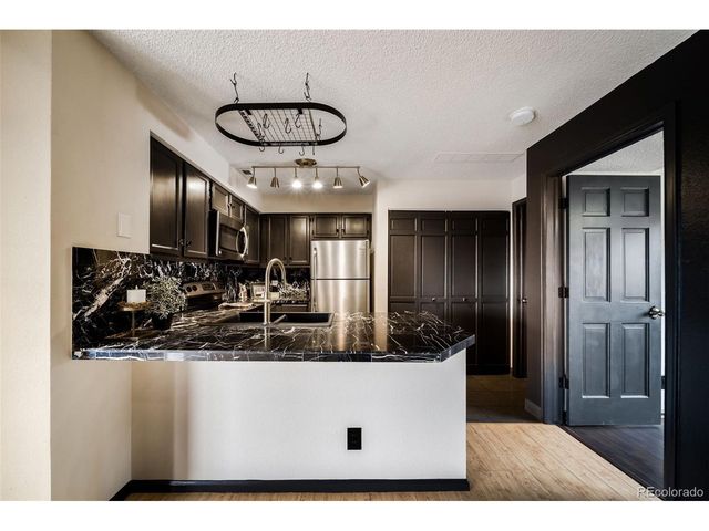 846 S Vance St C, Lakewood, CO 80226