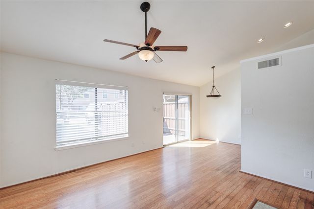 5640 Cedar Creek Drive, Benbrook, TX 76109