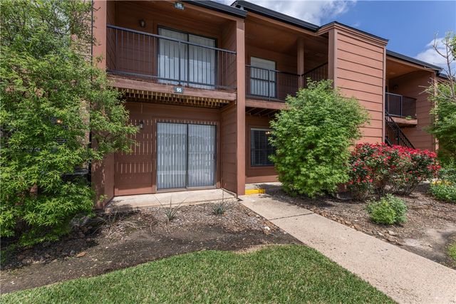 904 University Oaks Boulevard 95, College Station, TX 77840