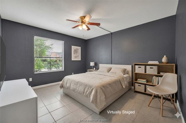 904 University Oaks Boulevard 95, College Station, TX 77840